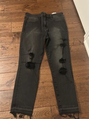 Women's Black Distressed Ripped Jeans